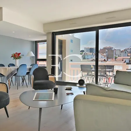 Promo Easy Cles- Superb Flat 300m From The דירה