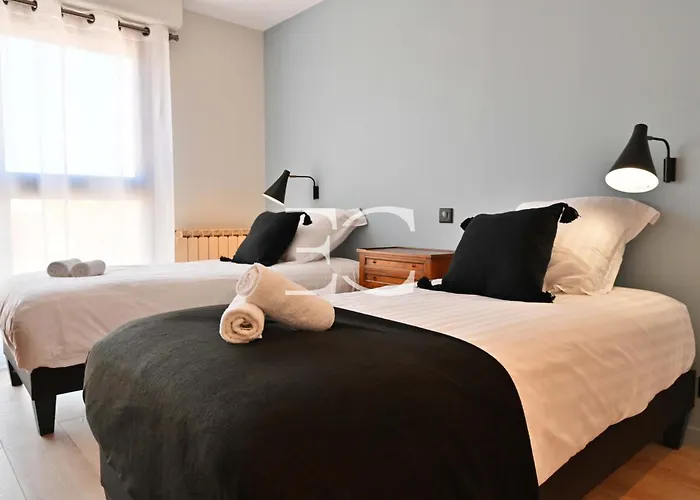 Apartment Promo Easy Cles- Superb Flat 300m From The Beach Biarritz